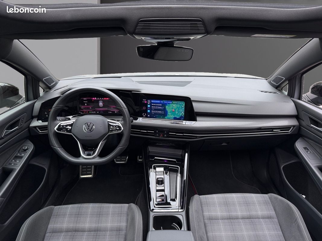 Volkswagen golf 2.0 tdi scr 200 dsg7 gtd/apple carplay/toit ouvrant/attelage/harman kardon/garantie 12 mois (image 2)