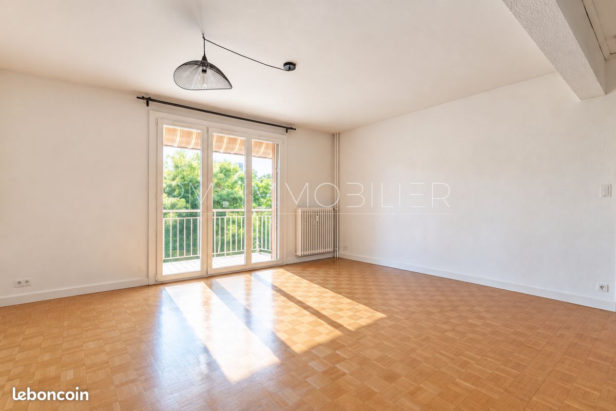 Appartement 4 pièces 72 m² · à Marseille · 72 m² · 230 000 €