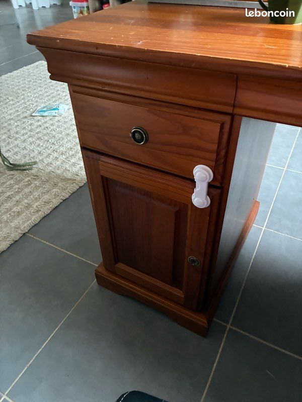 Bureau (image 3)