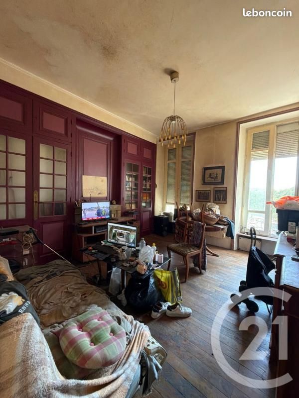 Appartement 2 pièces 49 m² · à Annonay · 49 m² · 68 000 €