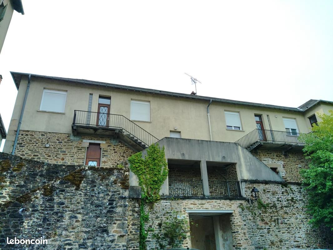 Appartement 3 pièces 65 m² · à Uzerche · 65 m² · 500 €/mois