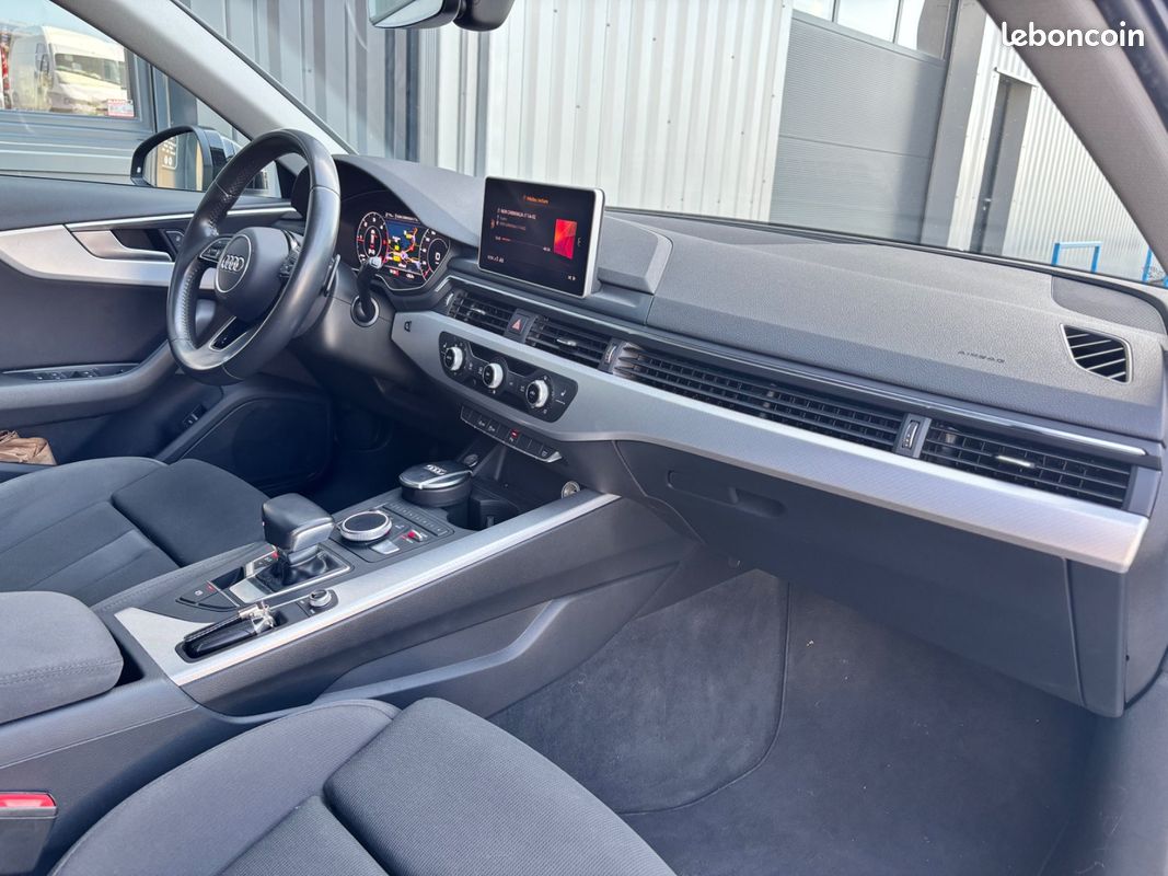 AUDI A4 AVANT 2.0 TDI ultra 150 S tronic 7 (image 31)
