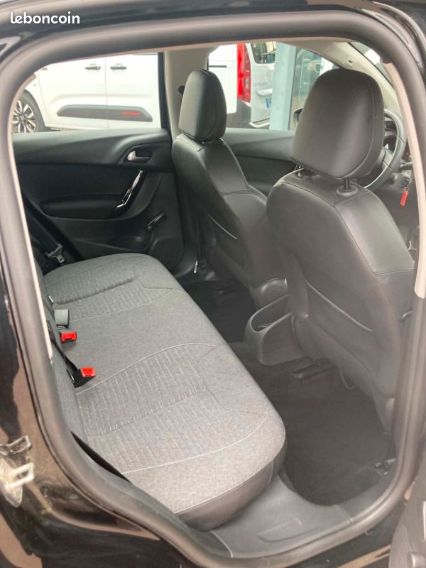 Citroën C3 83 cv Attraction (image 5)