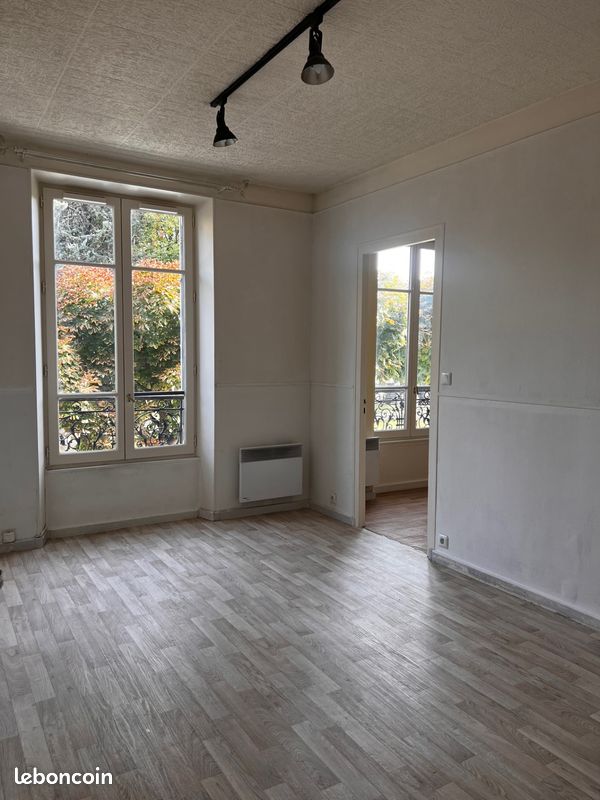 Appartement 3 pièces 39 m² · à Villeneuve-Saint-Georges · 39 m² · 900 €/mois