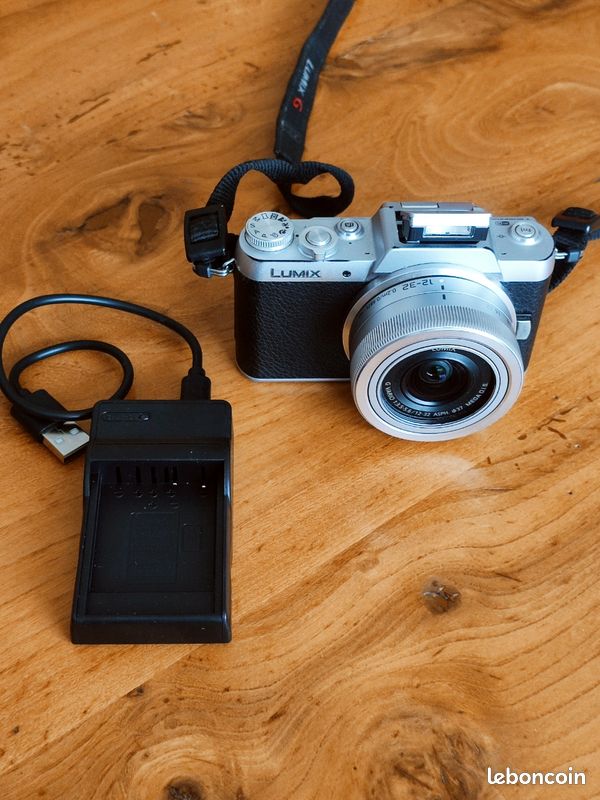Appareil Photo Panasonic Lumix DMC-GF7 - Boîtier Seul Occasion Très Bon État