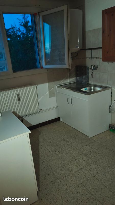 Appartement 3 pièces 55 m² · au Péage-de-Roussillon · 55 m² · 600 €/mois
