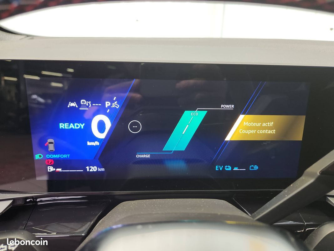 RENAULT Austral full hybrid E-Tech 200 ch Esprit Alpine (image 16)