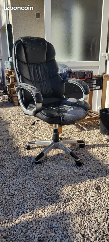Fauteuil de bureau simili cuir (image 1)