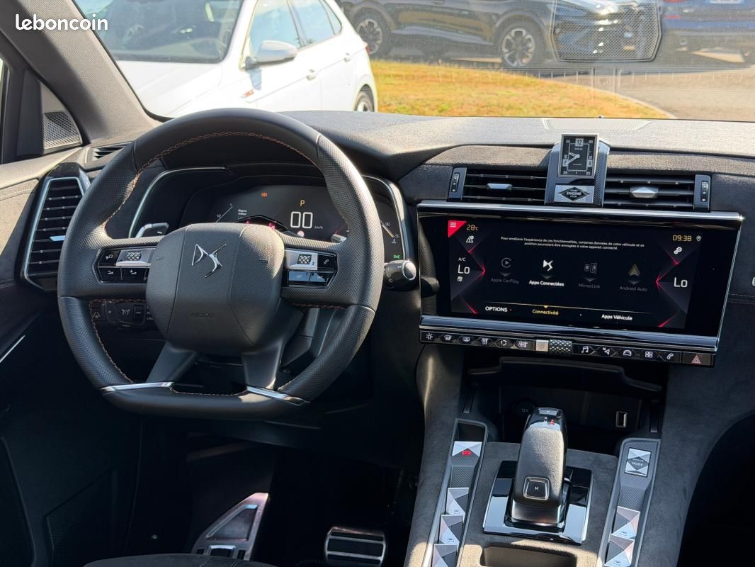 DS 7 Crossback BlueHDi 180 EAT8 Performance Line (image 3)
