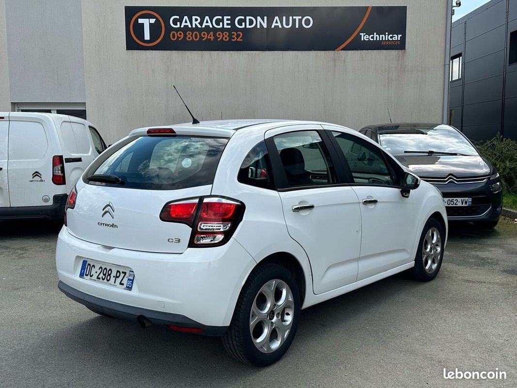 Citroen C3 1.2 VTI PURETECH CONFORT (image 9)