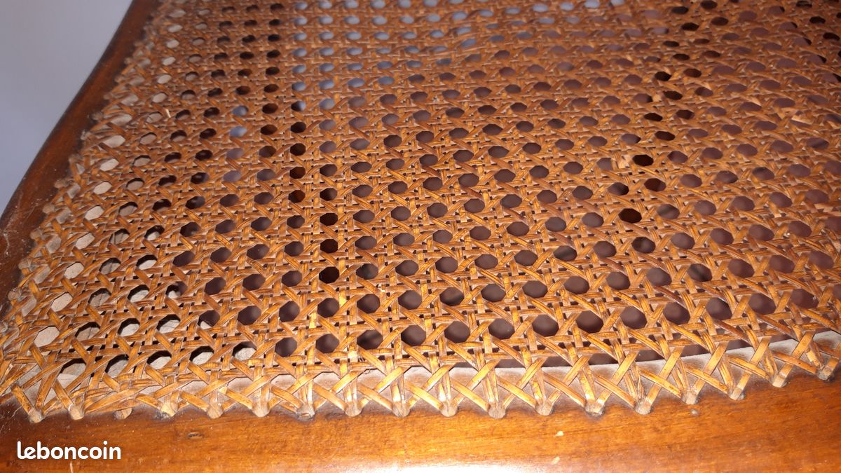 5 chaises bois assise cannée (image 3)