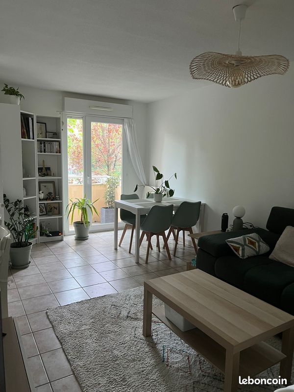Appartement 3 pièces 61 m² · à Saint-Égrève · 61,3 m² · 180 000 €