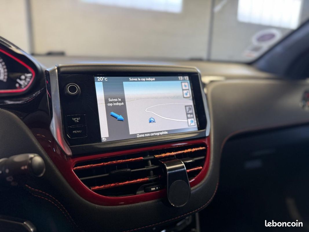 PEUGEOT 208 GTI 1.6i 200 CH - GARANTIE 6 MOIS (image 17)