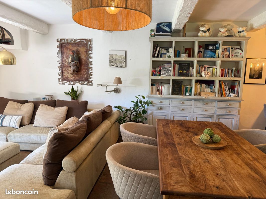 Maison 5 pièces 174 m² · à La Garde-Freinet · 174 m² · 590 000 €