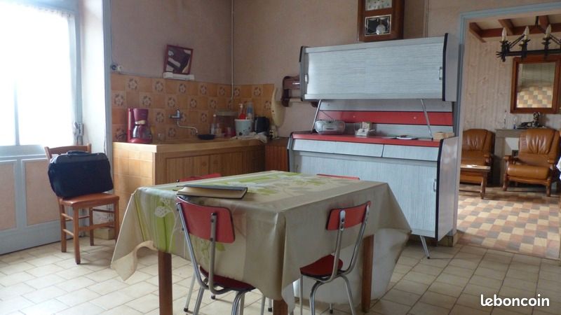 Maison 5 pièces 126 m² - Airvault 79600 (image principale 1)