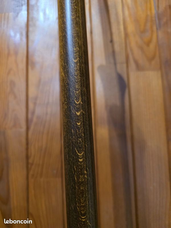 Lampadaire design métal & bois – Élégance moderne (image 7)
