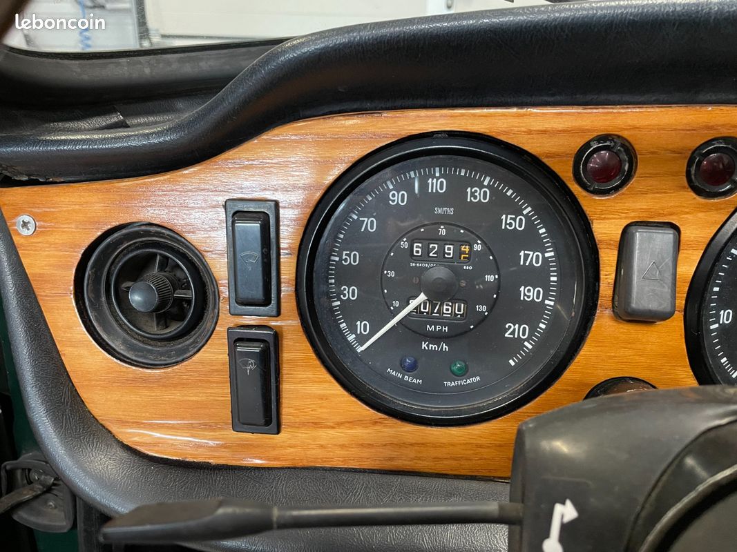 TRIUMPH TR6 2,5 152CH PI Avec Restauration Complète En 2000 (image 17)