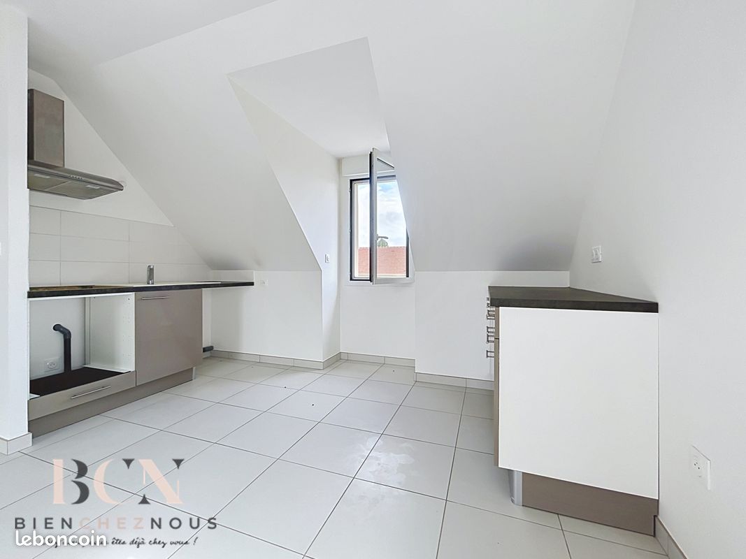 Appartement 2 pièces 36 m² · à Villaines-sous-Bois · 36 m² · 849 €/mois