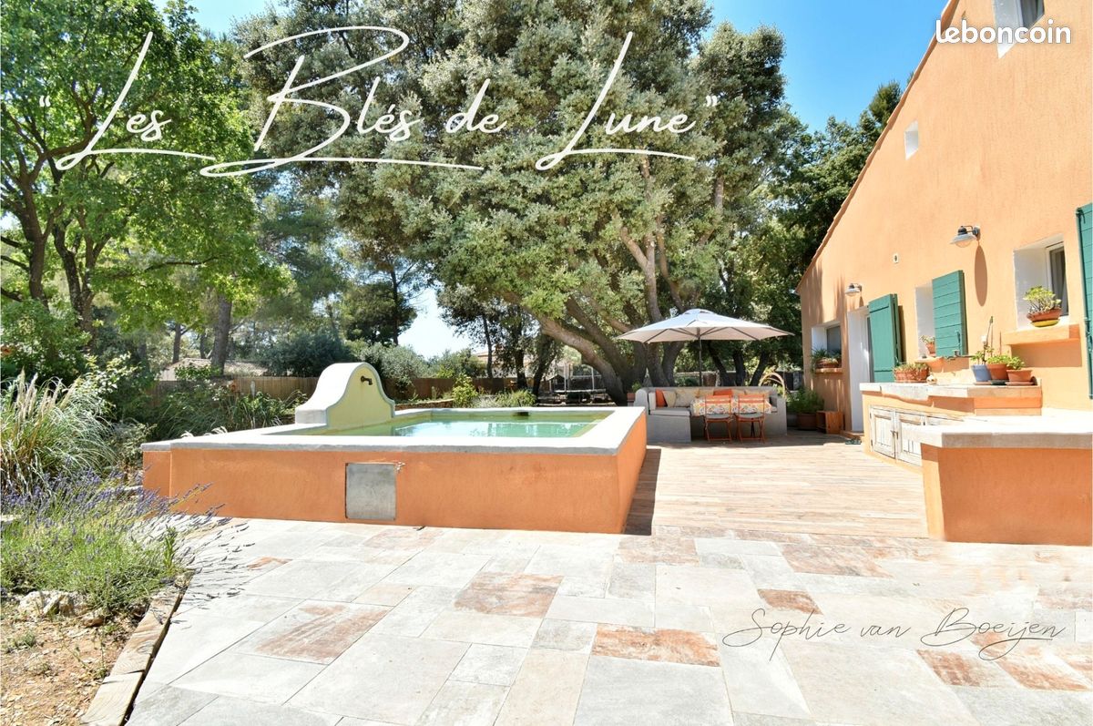 Maison 10 pièces 215 m² · à Éguilles · 215 m² · 1 190 000 €