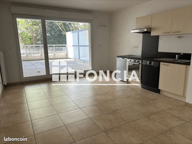 Appartement 3 pièces 60 m² · à Orléans · 60 m² · 820 €
