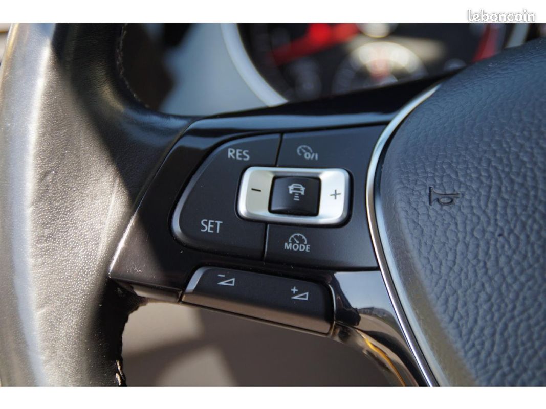 VOLKSWAGEN GOLF 1.4 16V TSI BlueMotion - 125 VII BERLINE Sound PHASE 2 (image 18)
