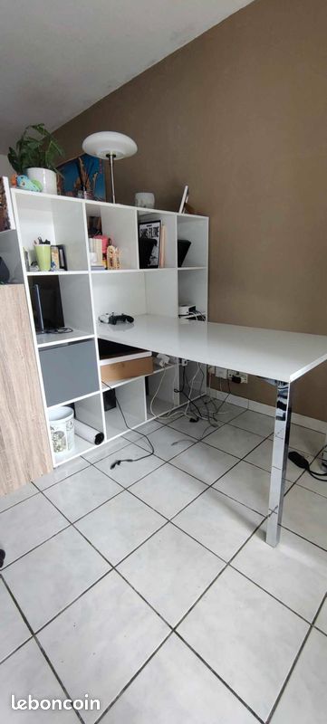 Bureau avec etagere integré (image 4)