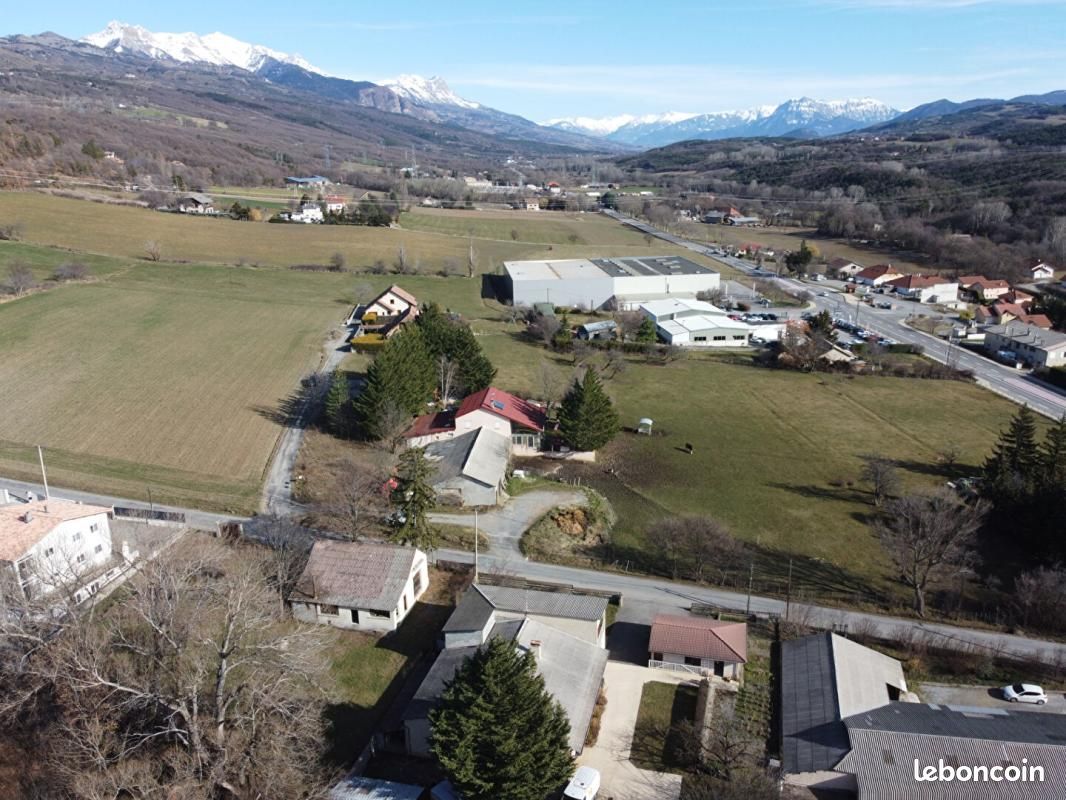 Terrain 379 m² Gap · 95 000 €