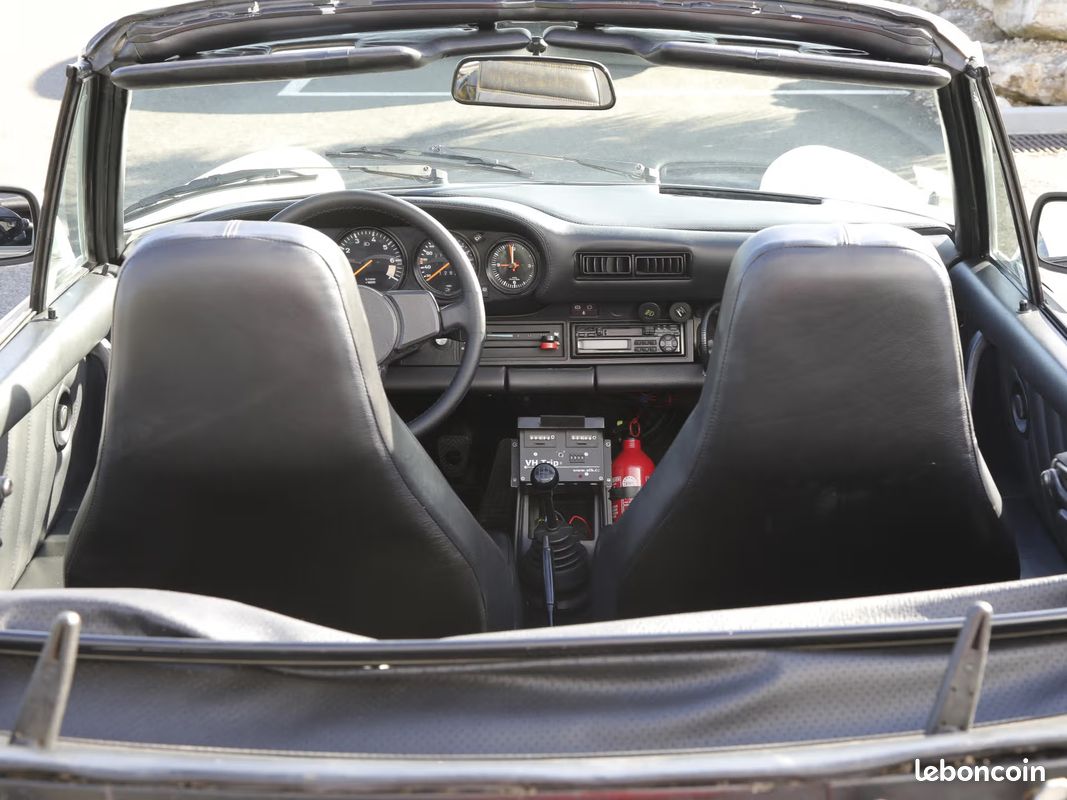 911 Carrera 3.2 Convertible (image 5)