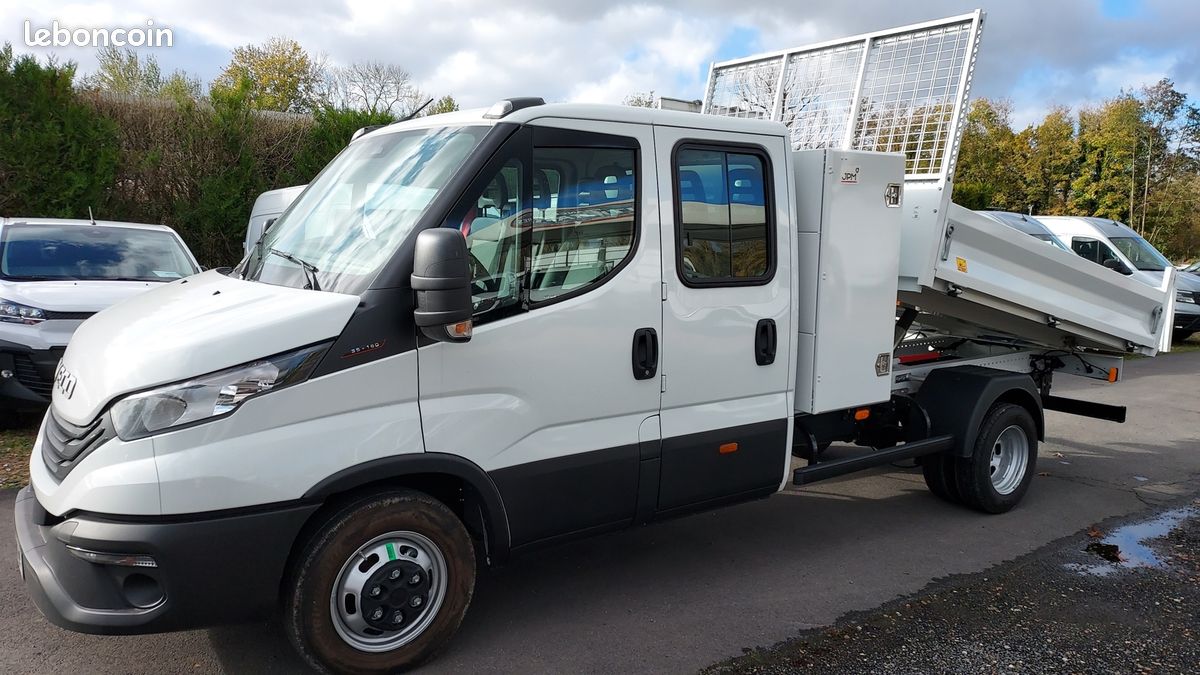 Iveco DAILY BENNE ALU JPM 6 PLACES 35C16H 3.0 DOUBLE CABINE +COFFRE (image 1)