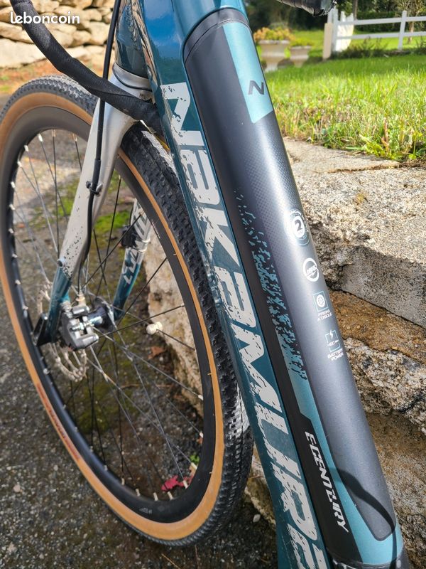 Vélo Gravel électrique (image 3)