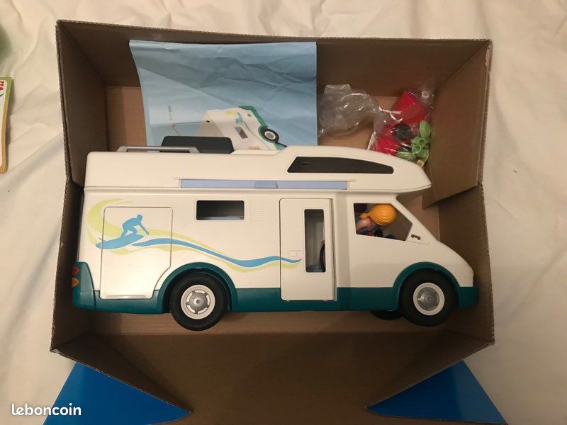 Camping-car Playmobil summer fun 6671 (image 2)