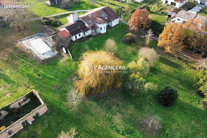 Propriété 10 pièces 357 m²