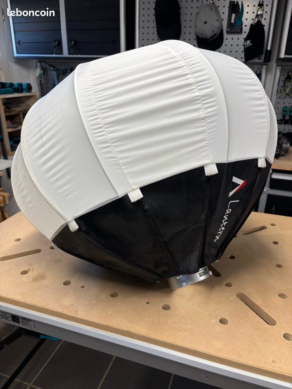 Lantern Aputure (image 1)