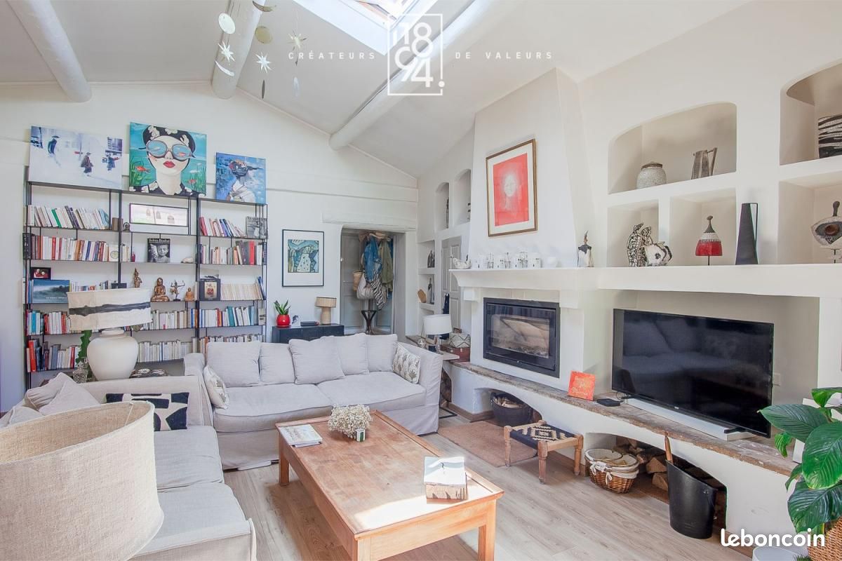 Appartement 3 pièces 111 m² · à Aix-en-Provence · 111 m² · 700 000 €