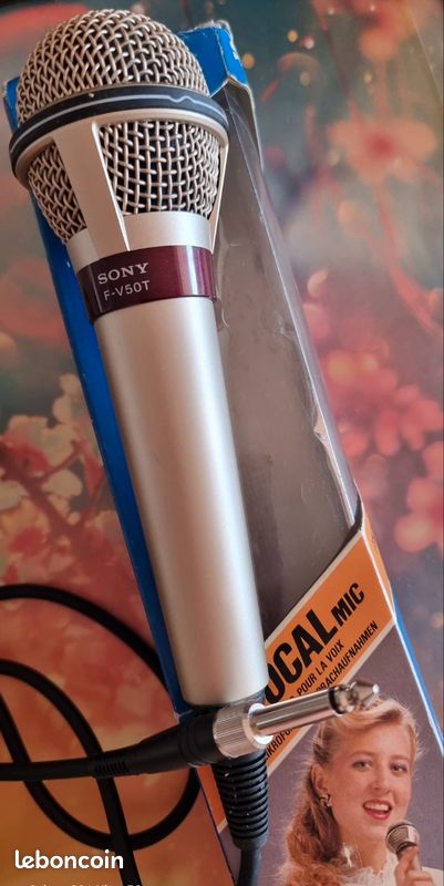 Microphone cardioïde vintage Sony F-98 avec étui