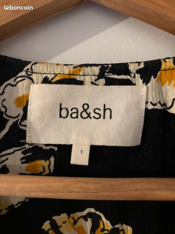 Robe bash (image 1)