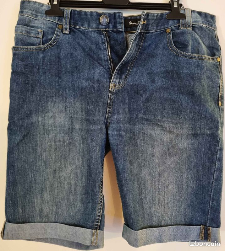 Short Jean Taille Haute Femme Denim & Co. – Bleu, Coton, Taille 10 (28 Pouces), Coupe Mom, Longueur 5 Pouces
