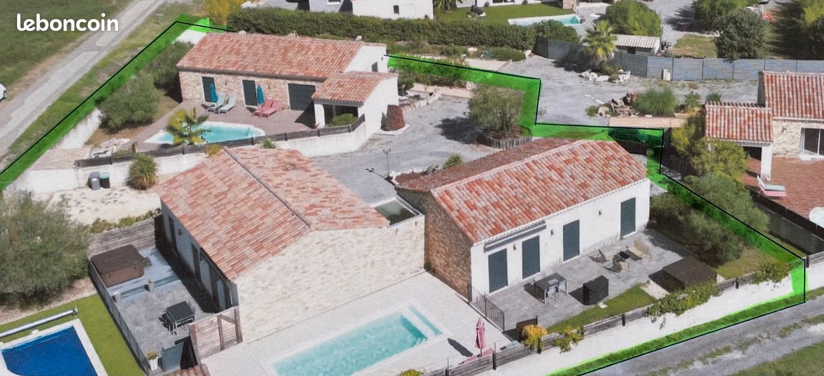 Maison 10 pièces 250 m² · à Ruoms · 250 m² · 740 000 €