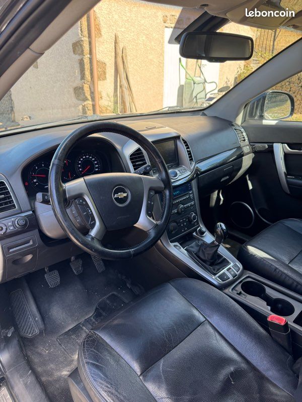 Chevrolet captiva (image 3)
