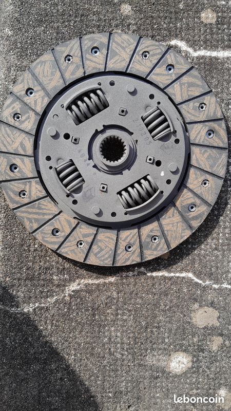 Disque d'embrayage renault 21 2l turbo (image 1)