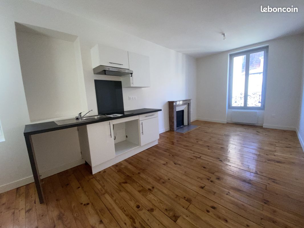 Appartement 2 pièces 32 m² · à Aigueperse · 32 m² · 420 €/mois