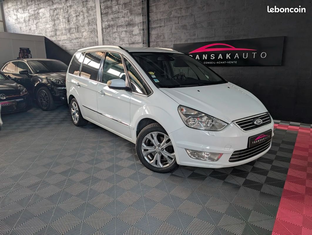 FORD GALAXY II 2.2 TDCI 200 FAP Titanium 7 places (image 1)