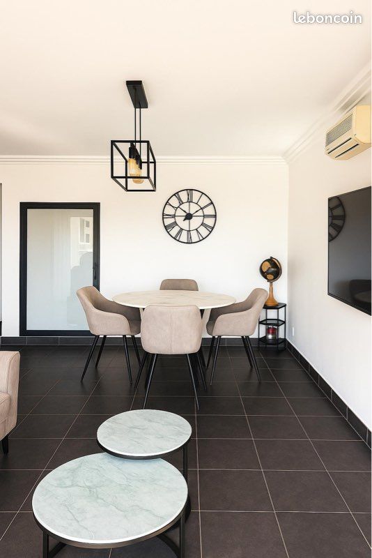 Appartement 3 pièces 79 m² · à Nice · 79 m² · 235 000 €