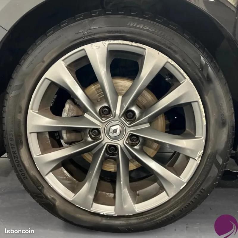 Renault Mégane 1.5 DCI 110 ch Limited - Caméra de Recul GPS (image 16)