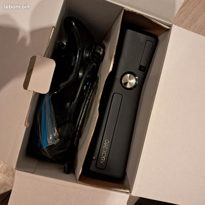 Xbox 360 (image 4)