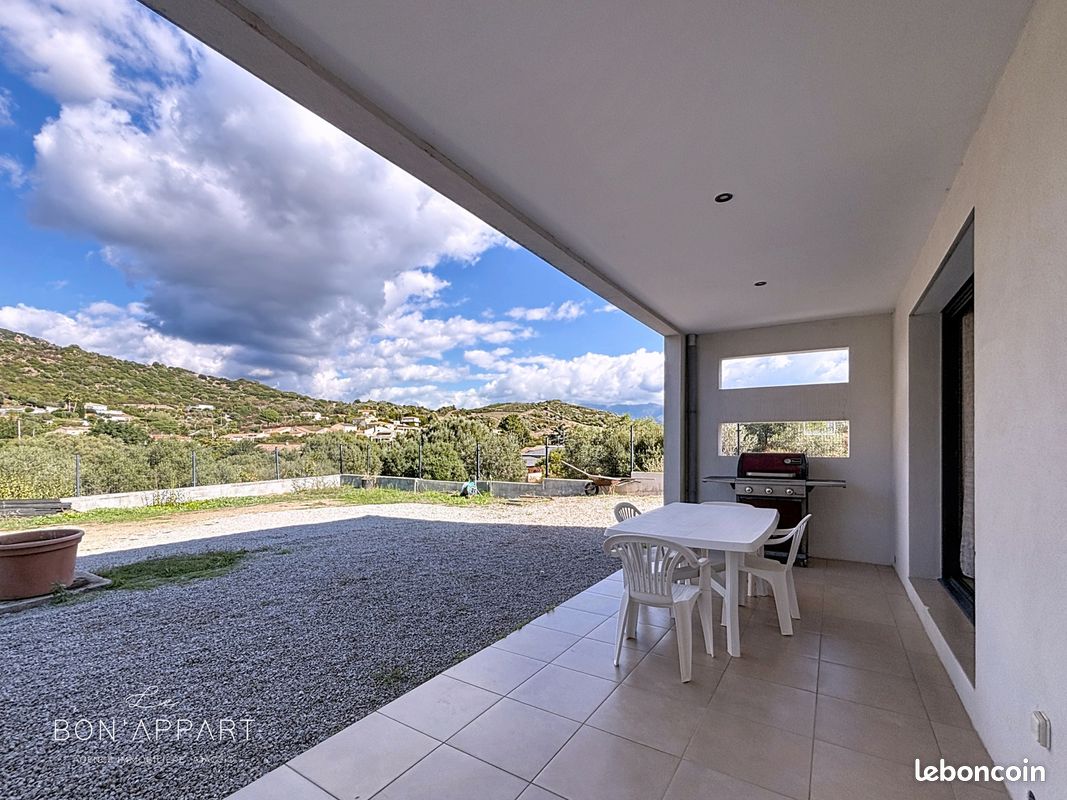 Appartement 2 pièces 48 m² · à Afa · 48 m² · 925 €