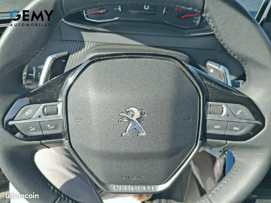 PEUGEOT 2008 PureTech 130 S&S EAT8 Style (image 19)