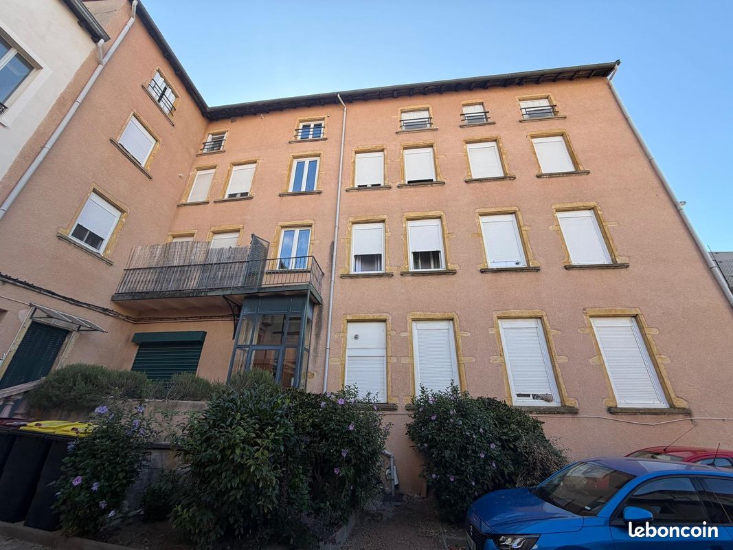 Appartement 5 pièces 92 m² · à Roanne · 92 m² · 145 000 €