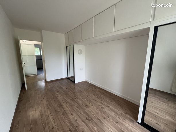 Appartement a louer plaisir - 4 pièce(s) - 78 m2 - Surfyn