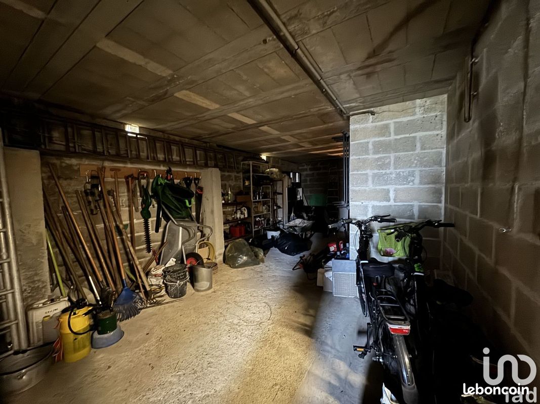 Maison 8 pièces 193 m² - Pérignac 16250 (image principale 19)